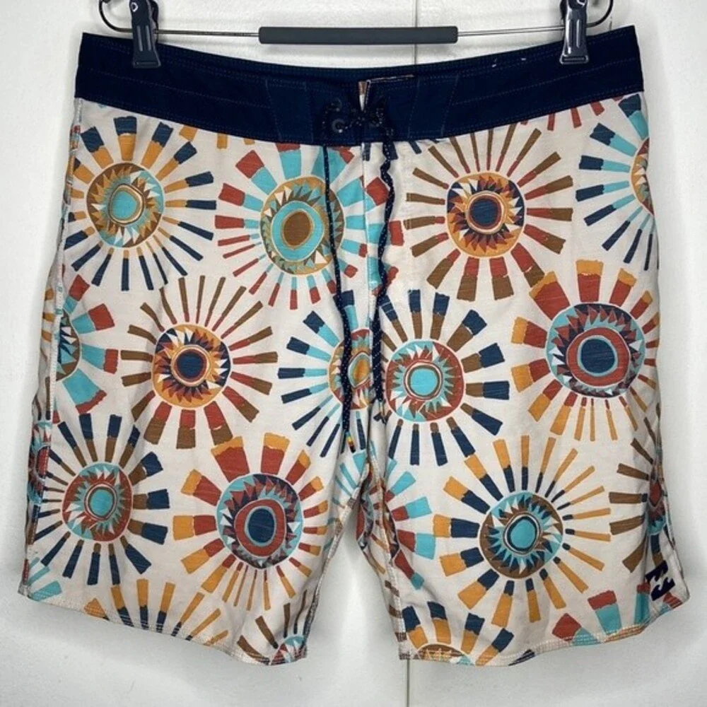 billabong men’s boardshorts 34 geometric Aztec